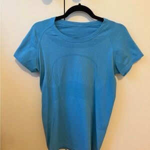 lululemon athletica Turquoise Short Sleeve Tee